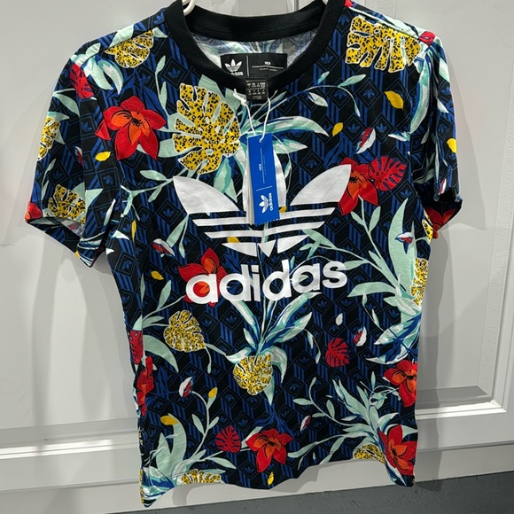 🌺ADIDAS HER STUDIO London Tee Floral Top - Picture 1 of 14